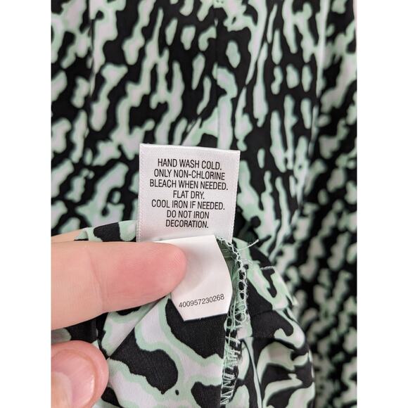 Dana Buchman Leopard Print Blouse Small Aqua Black Long Sleeve Top Office Shirt - Picture 7 of 11